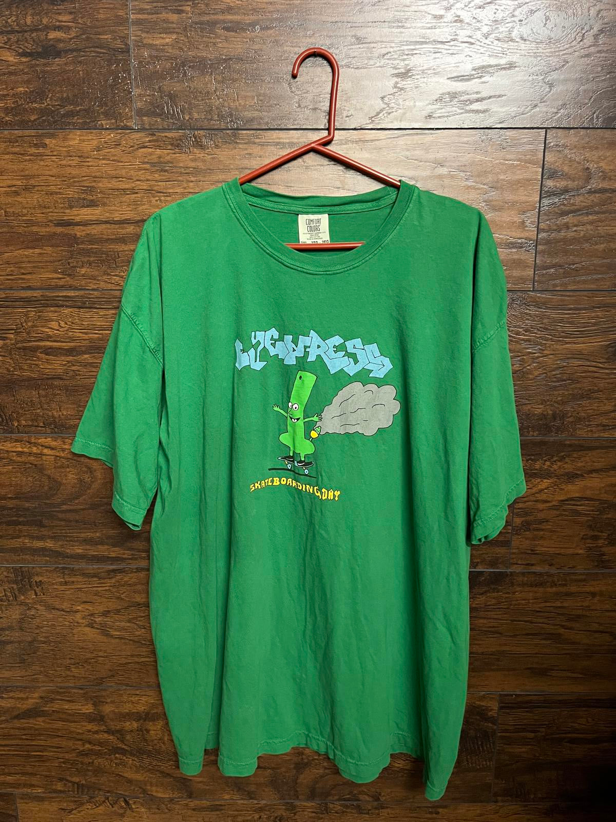 Skateboarding Day T-shirt - Bong Skateboarding XXL