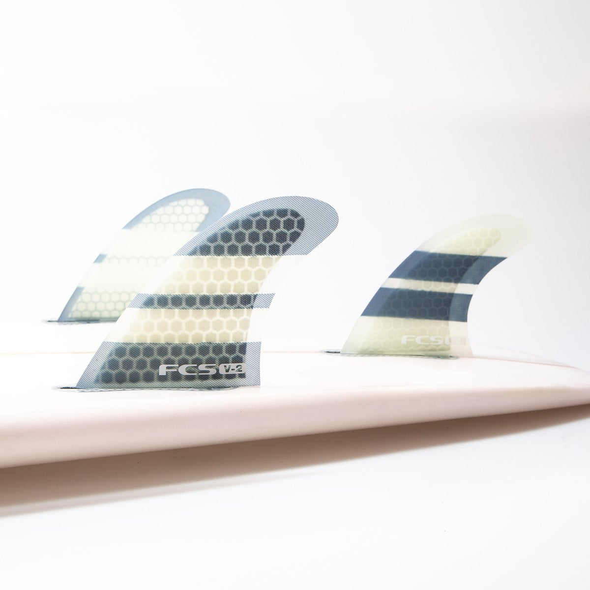 FCS V2 PC Tri Fin Set Medium Thruster Surfboad Fins