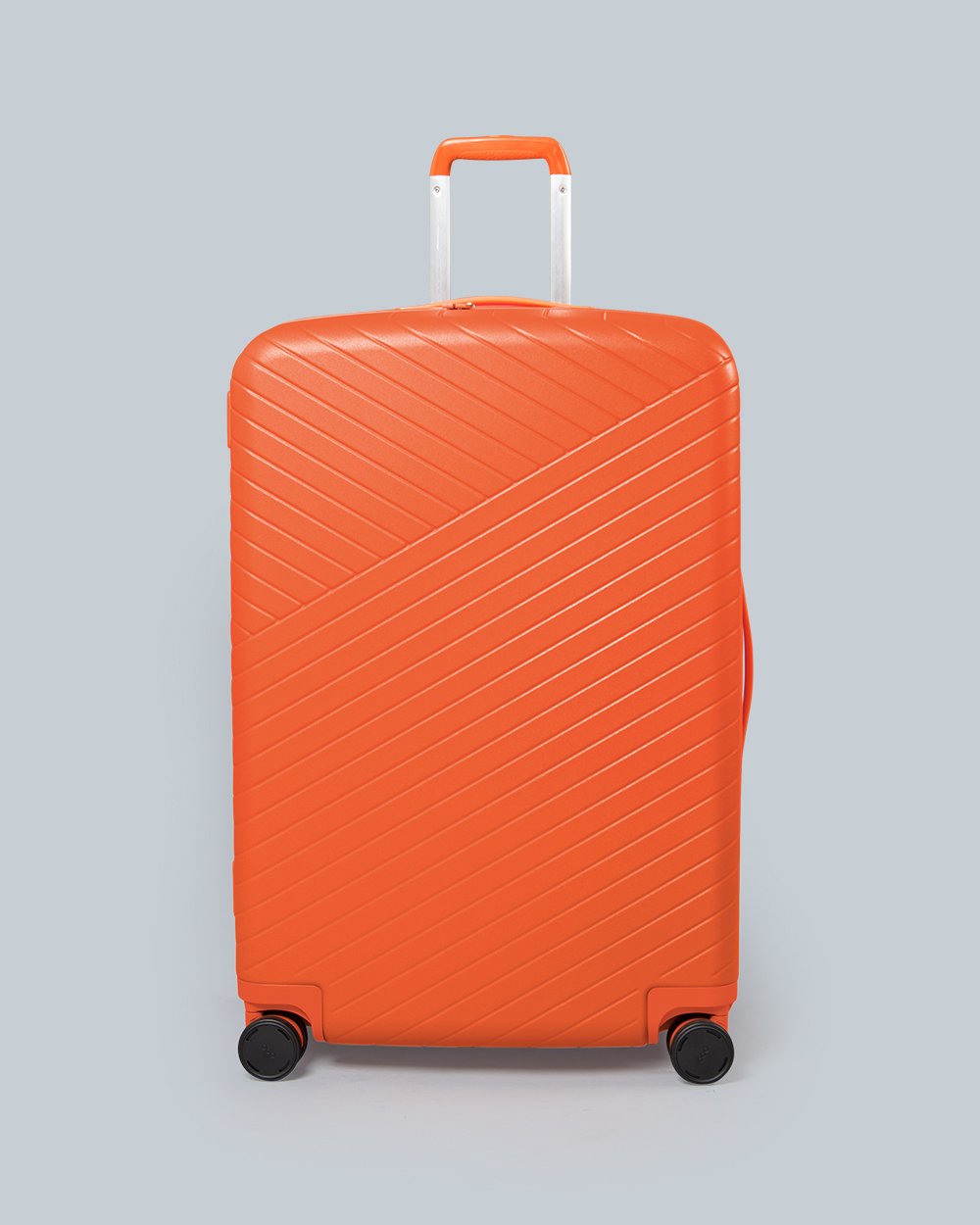 OOO TRAVELING MEDIUM LUGGAGE